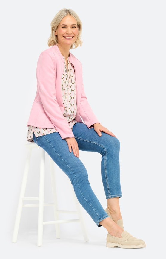 Utility-details en grafisch-abstracte prints – ready to wear
 Inspiratie uit de collectie "Urban Glow"
