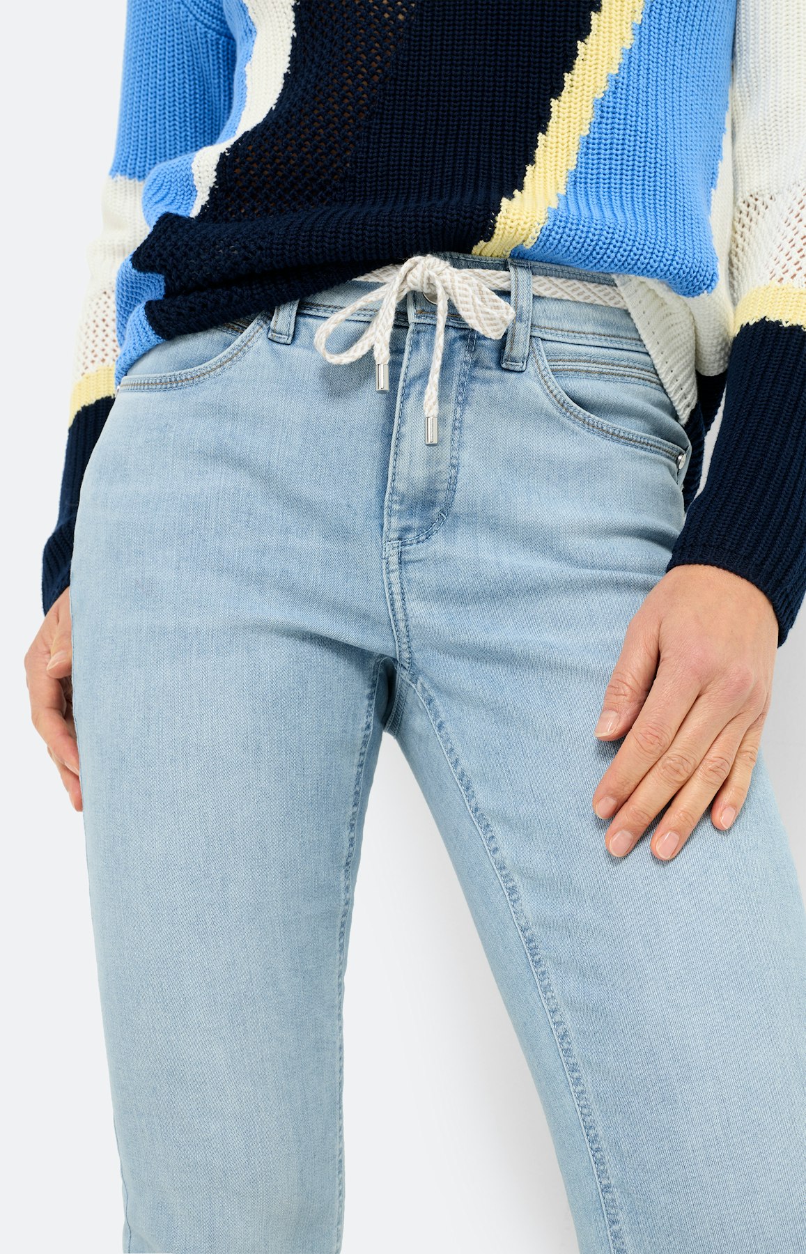 Jeans in slim fit 30 inch, lichtblauw