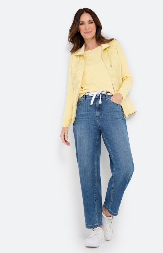 Moderne maritieme stijlen ontmoeten grafische details
 Inspiratie uit de collectie "Nautical Ease"
