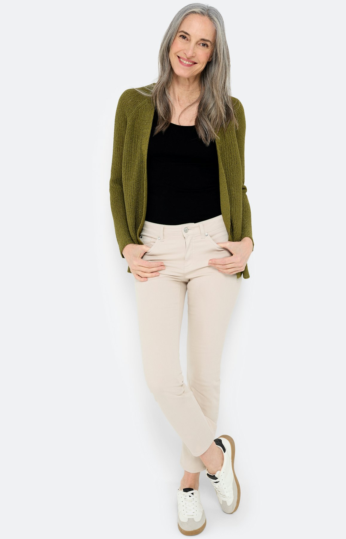 Jeans in regular fit 30 inch, zandkleur