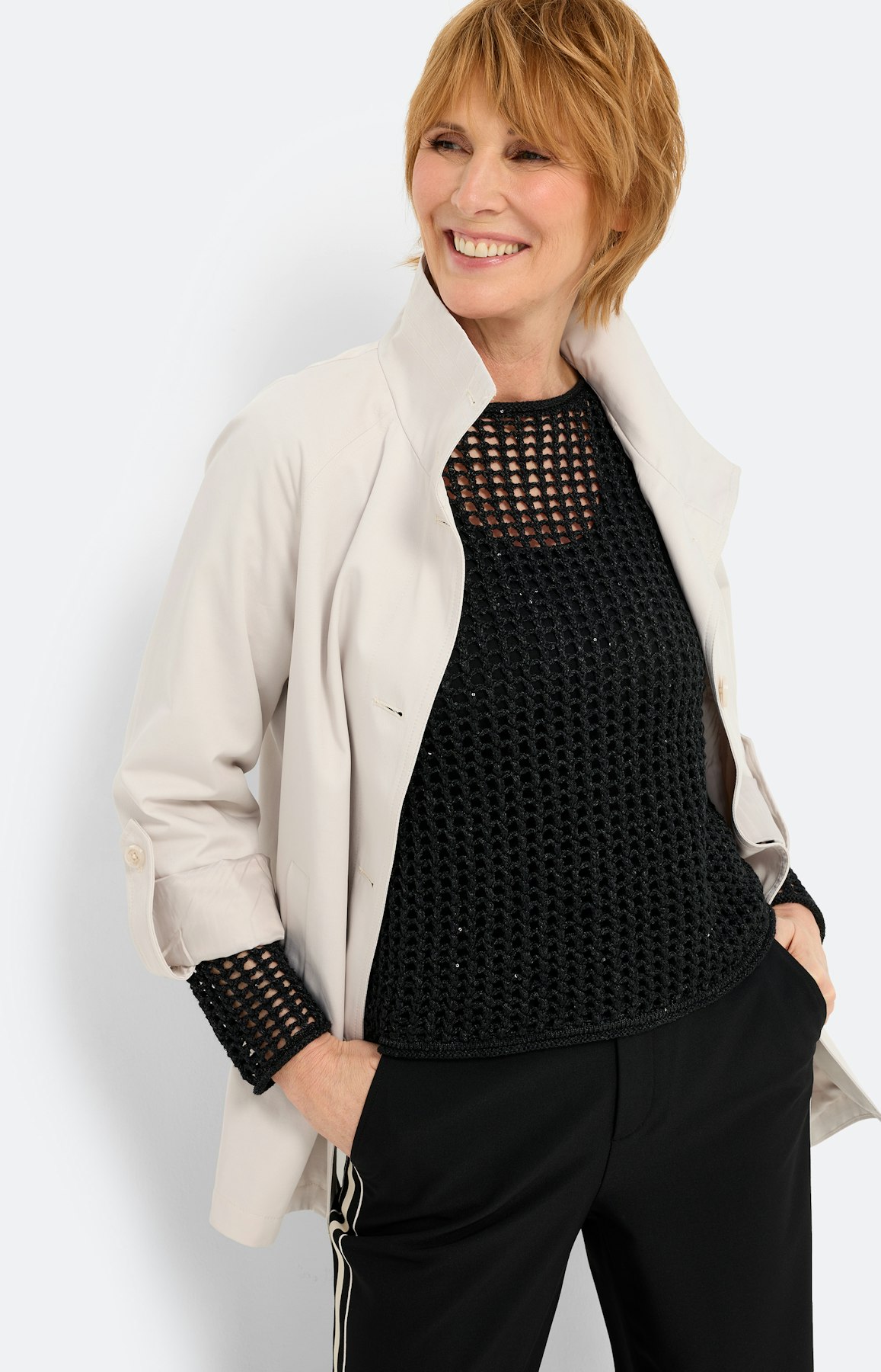 Jas met een hoge kraag, beige