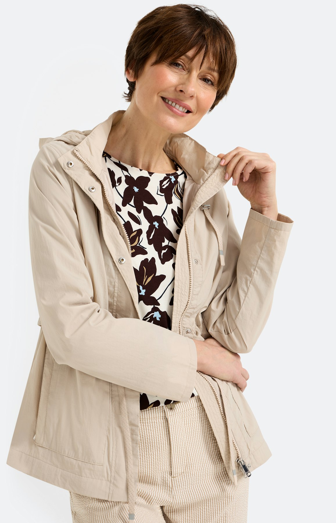 Jas met rijgkoord, zandkleur