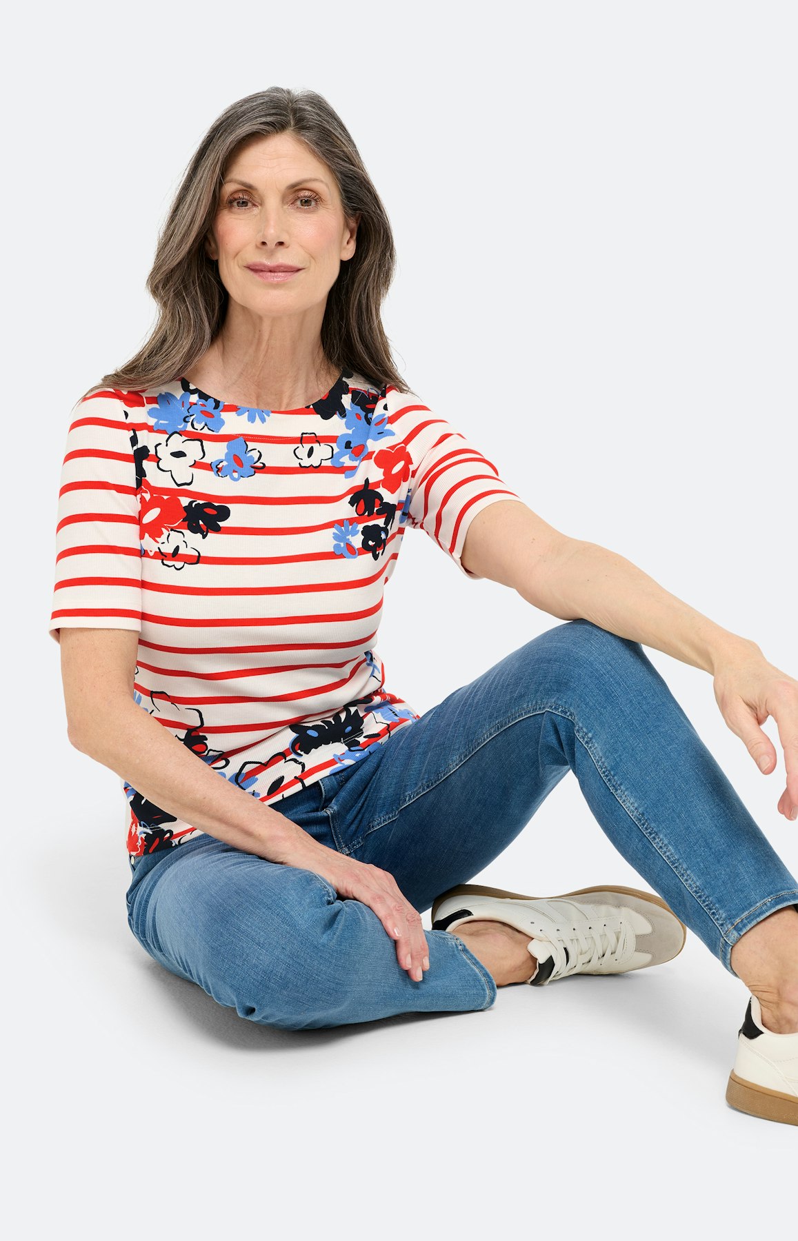 T-shirt met strepen en bloemen, wit