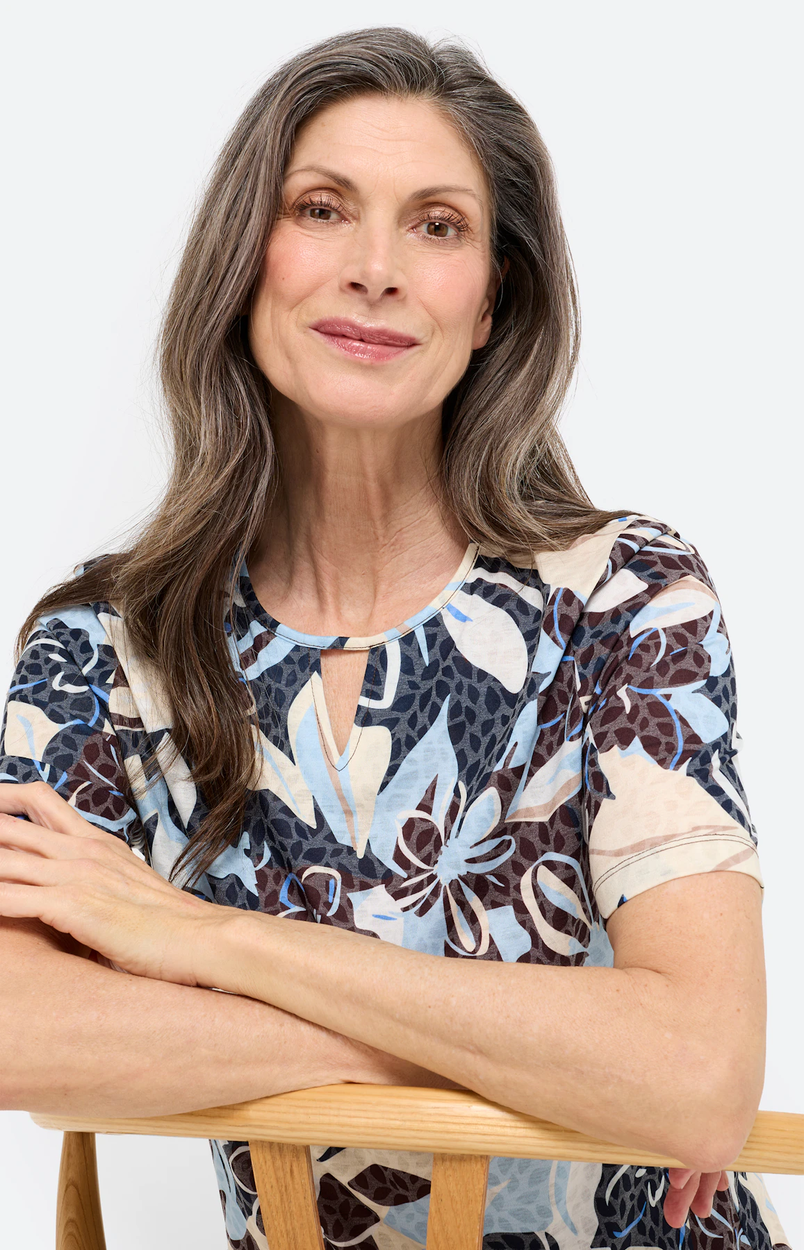 T-shirt met bloemmotief, donkerbruin