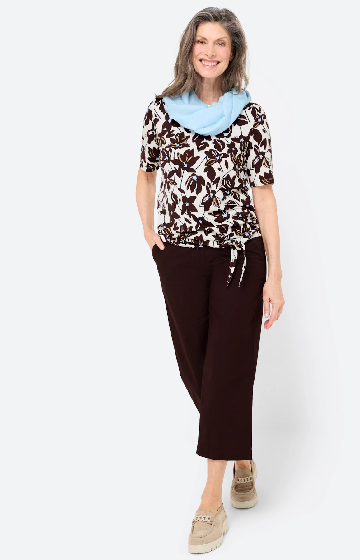 T-shirt met knoopdetail, donkerbruin