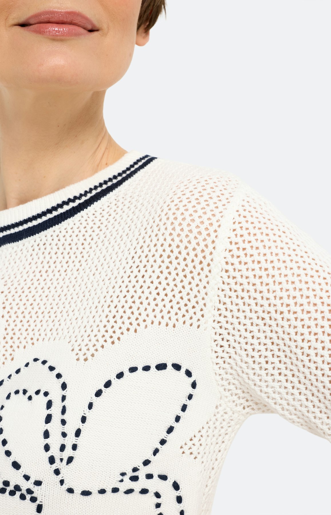 Gebreide trui met bloemendessin, wit