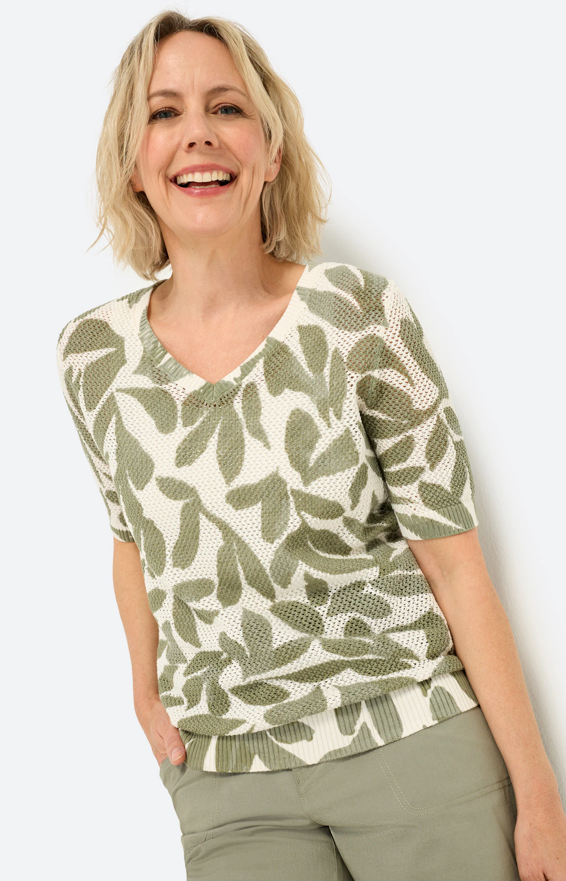 Trui met ajourmotief, lichtkaki