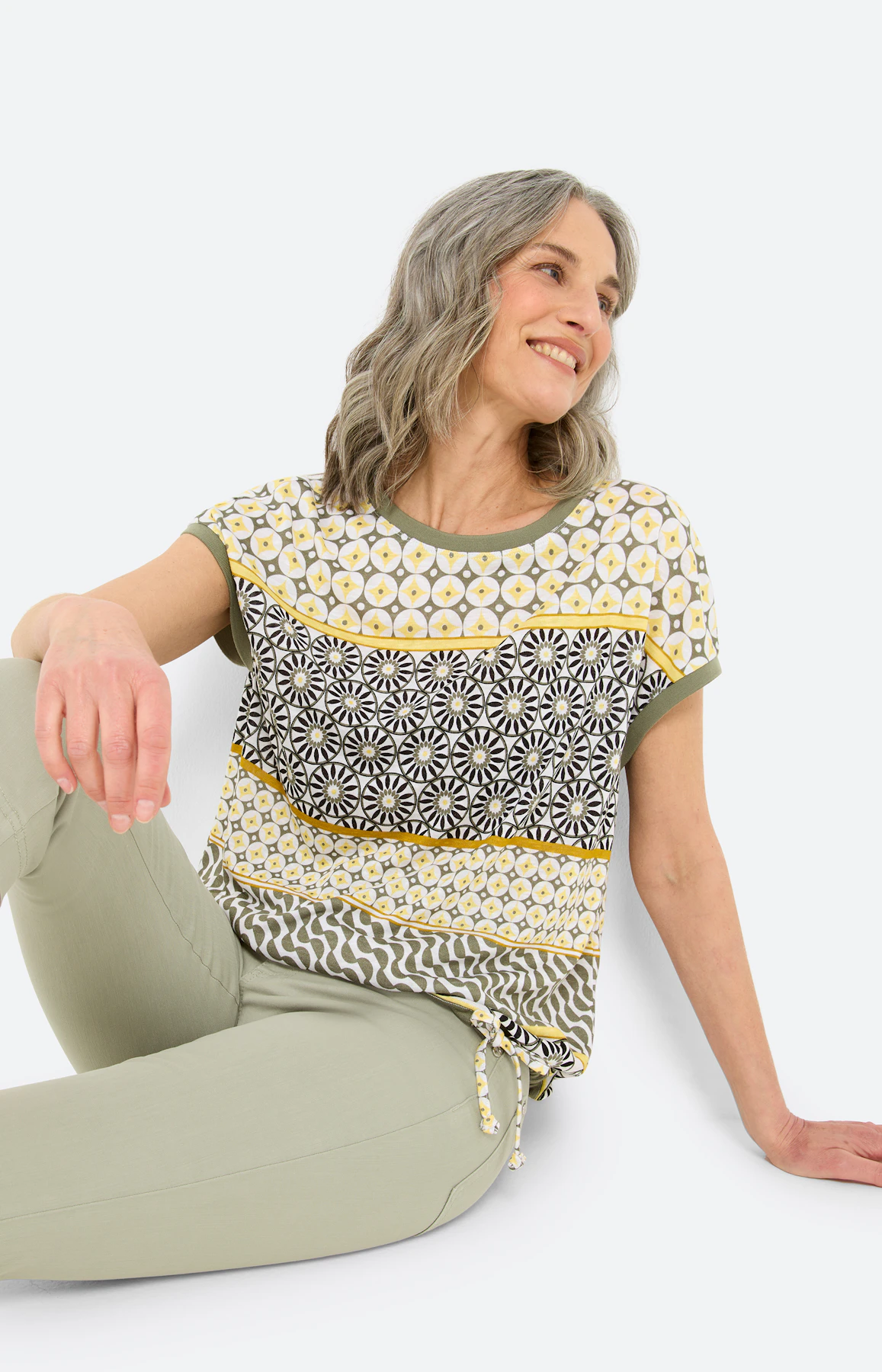 T-shirt met mix van motieven, geel