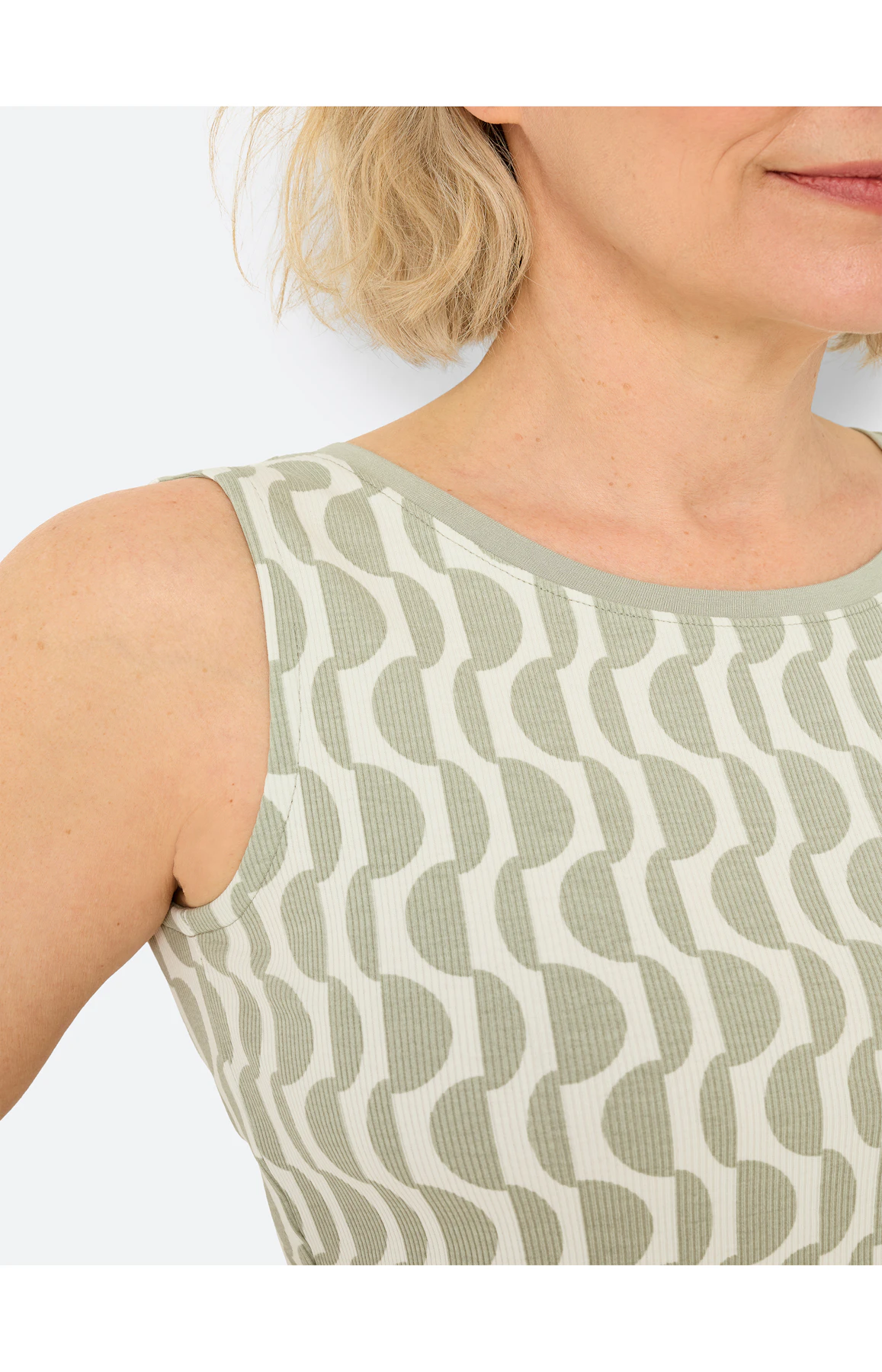 Twinset top, grafisch motief, grasgroen