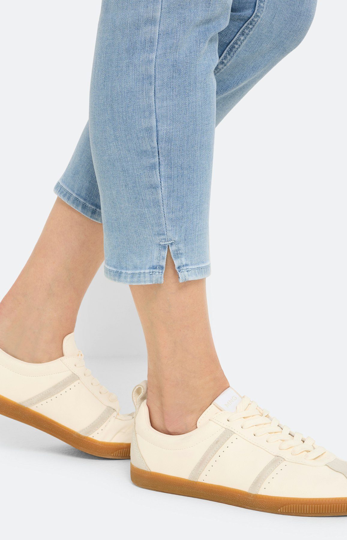 Jeans in slim fit 26 inch, lichtblauw