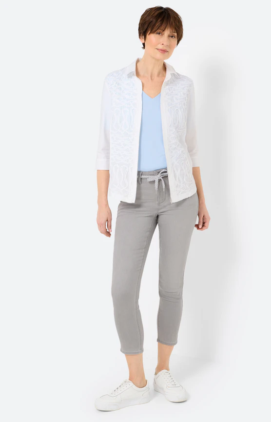 Femininen Details und strahlenden Farbakzente
 Inspiration aus der Kollektion "Harbour Mood"
