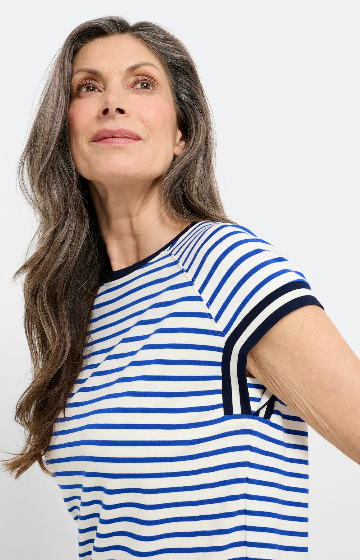 T-shirt met gestreepte boorden, wit