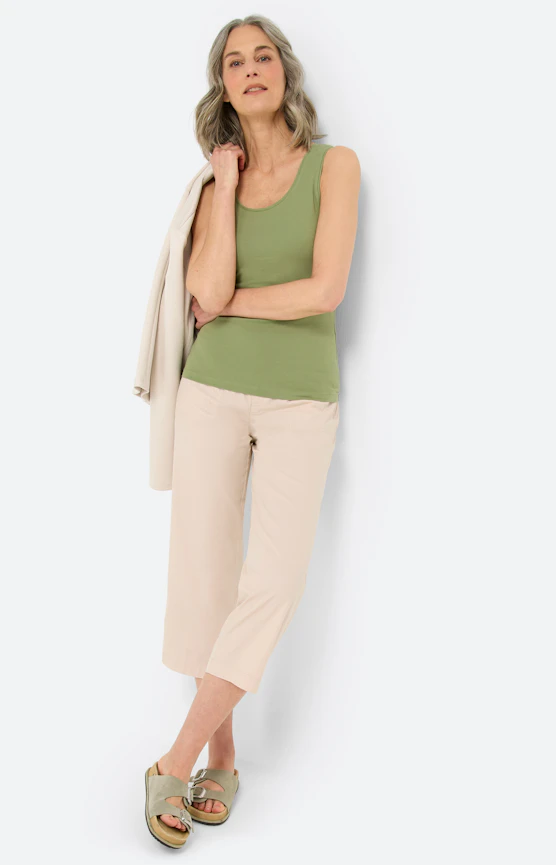 Vrouwelijke stijlen in natuurlijke kleuren
 Inspiratie uit de collectie "Soft Blossom"
