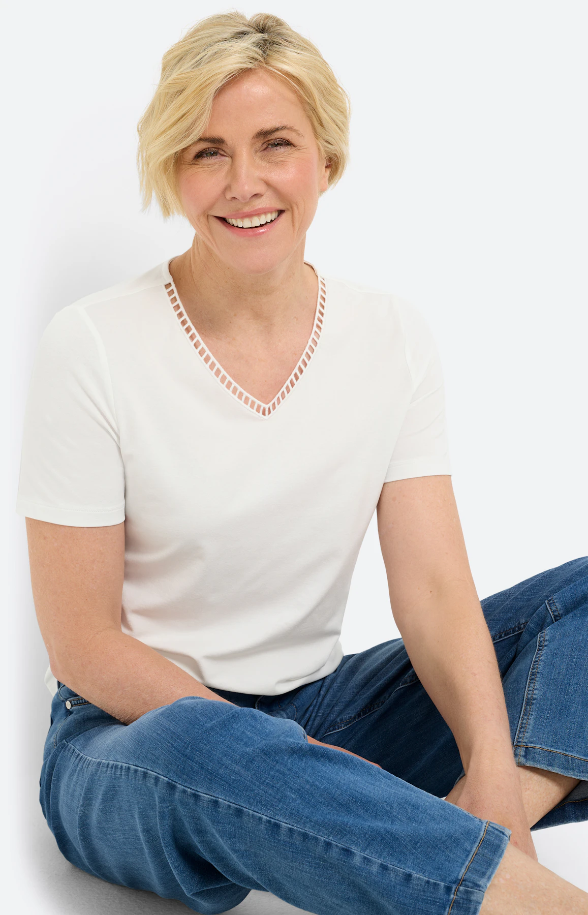 T-shirt met V-hals, wit
