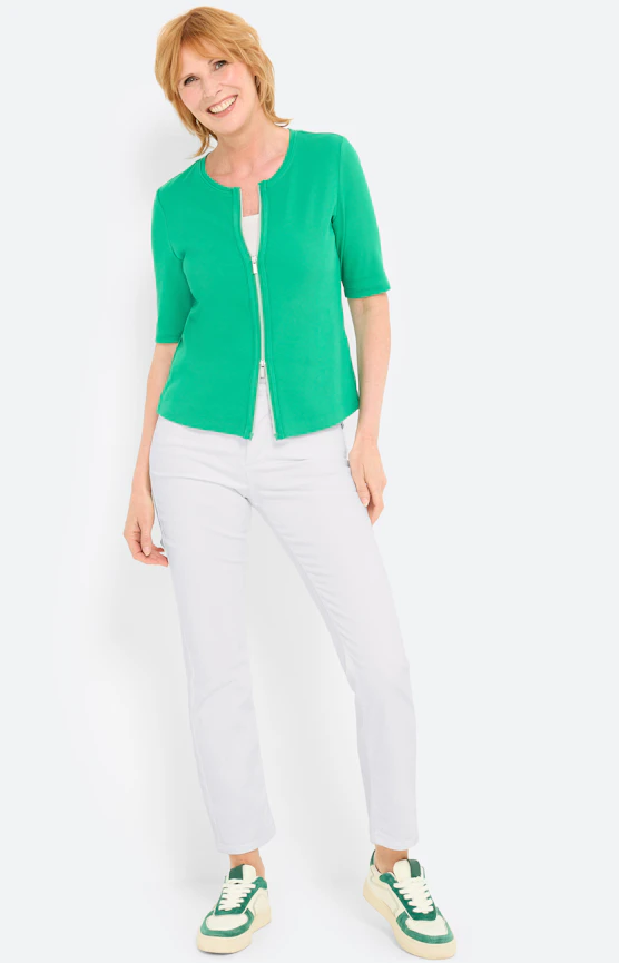 Collectie vol lichtheid, levensvreugde en vakantiestemming
 Inspiratie uit de collectie "Island Flair"
