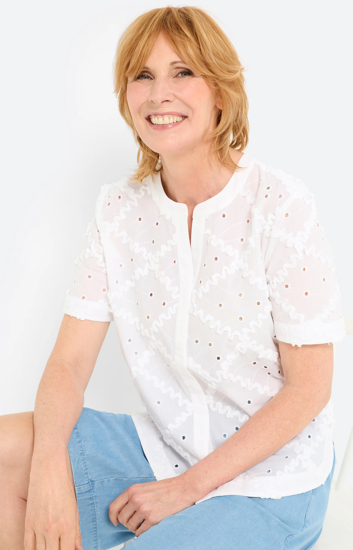 Blouse met ajourborduursel, wit