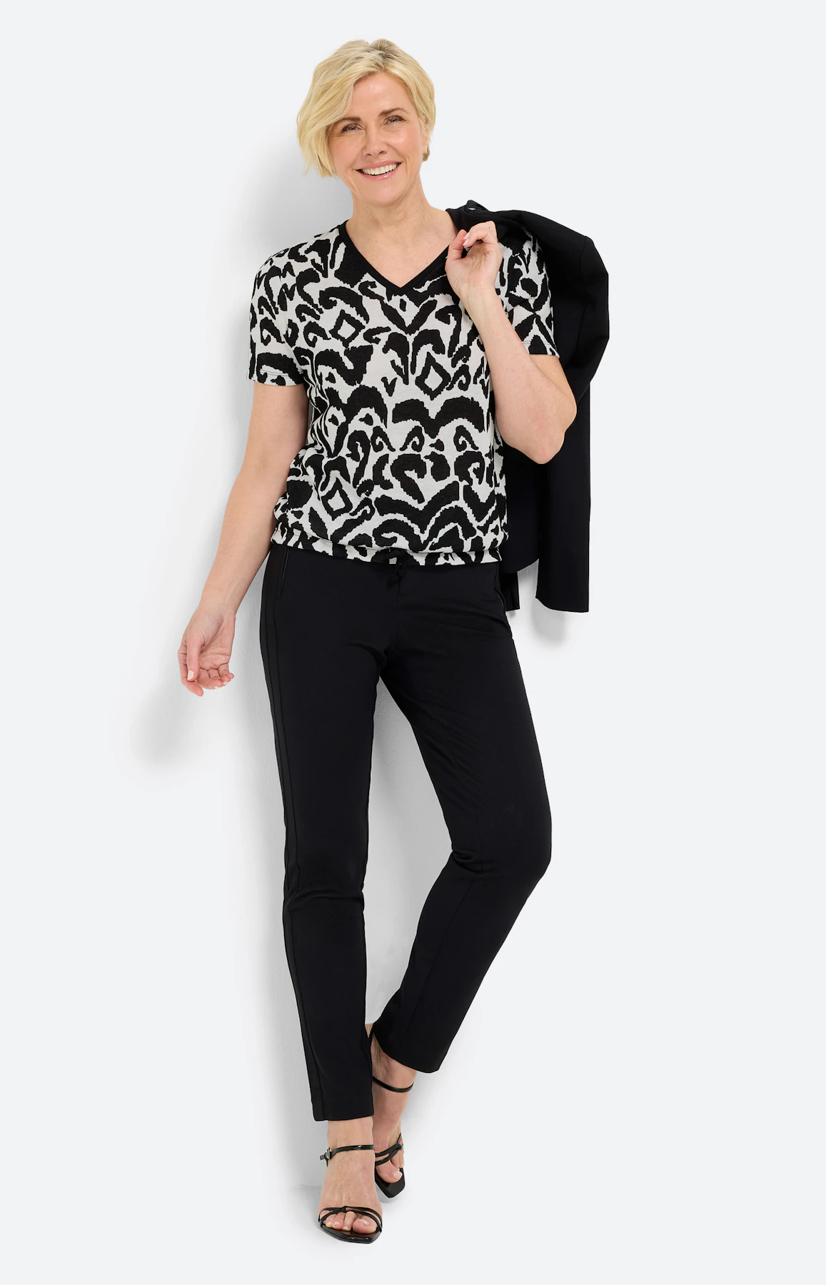 T-shirt met motief all-over, zwart