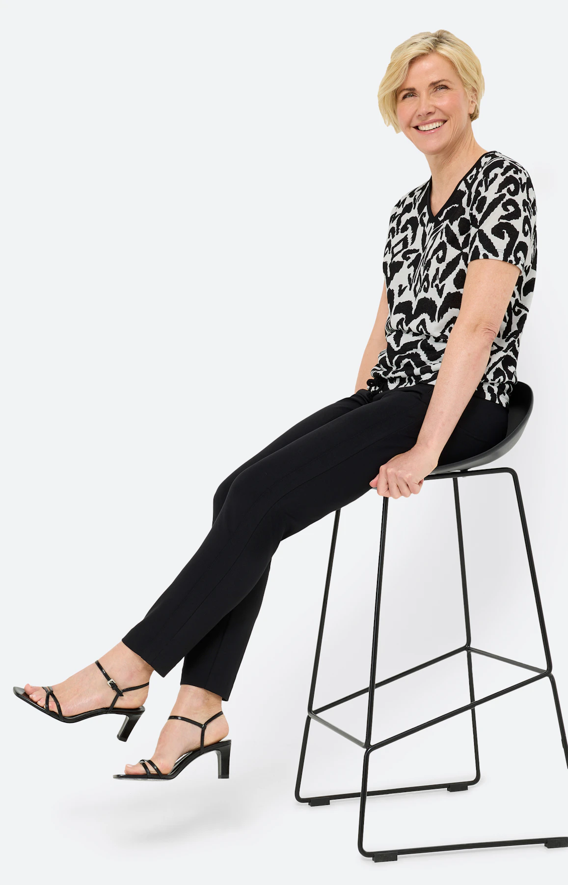 T-shirt met motief all-over, zwart