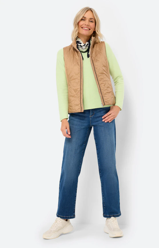 Een collectie met bloemige accenten en moderne laagjeslooks
 Inspiratie uit de collectie "Casual Bloom"

