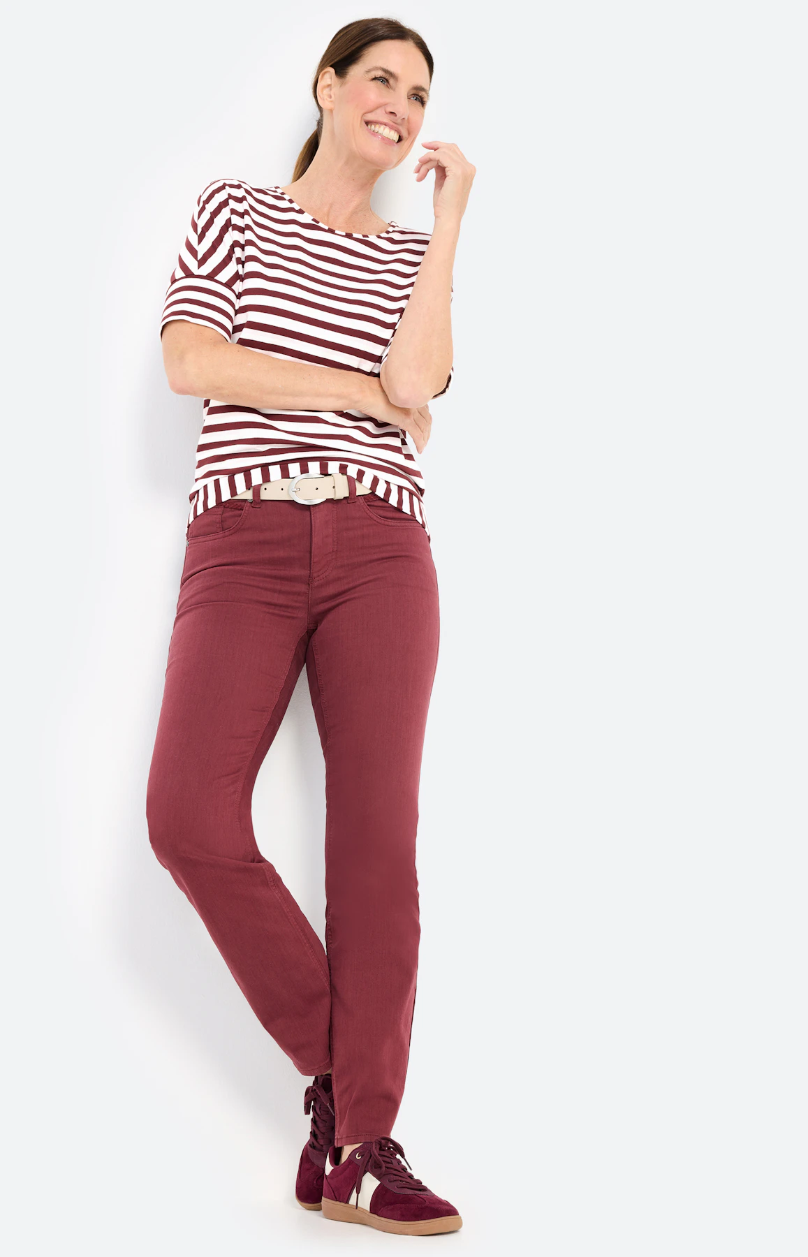 Jeans in regular fit 30 inch, bordeaux