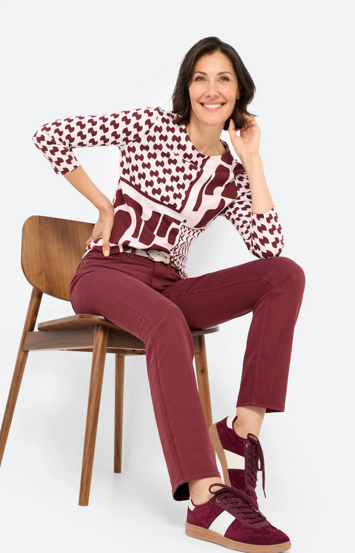 Jeans in regular fit 32 inch, bordeaux