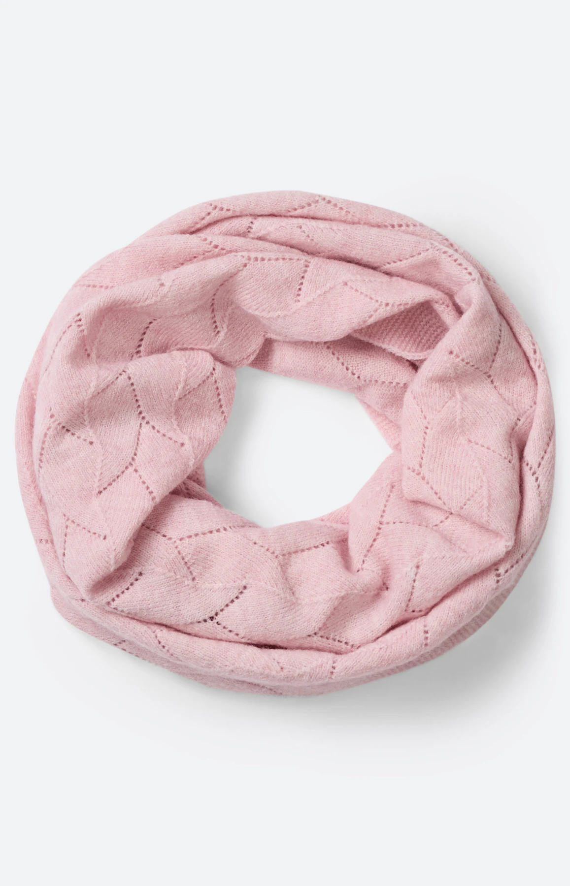 Colsjaal van ajourbreisel, lichtpink
