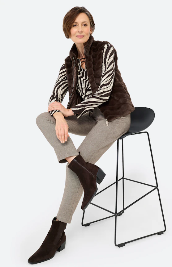 Dierenprints, schitterende pailletten en zachte chenille-stoffen
 Inspiratie uit de collectie "Cozy Glam"
