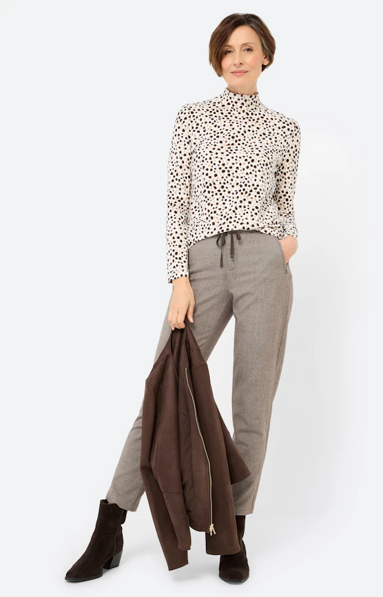 Dierenprints, schitterende pailletten en zachte chenille-stoffen
 Inspiratie uit de collectie "Cozy Glam"
