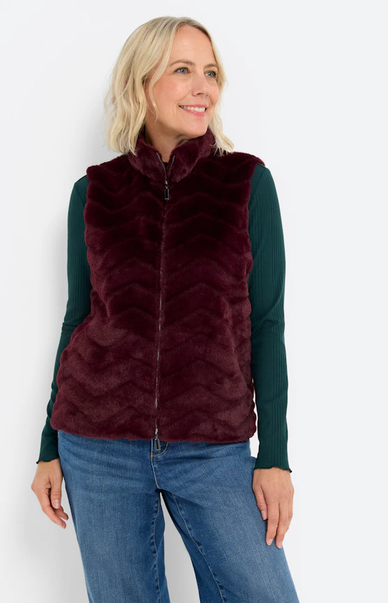 Mouwloos vest in vacht-look, wijnrood