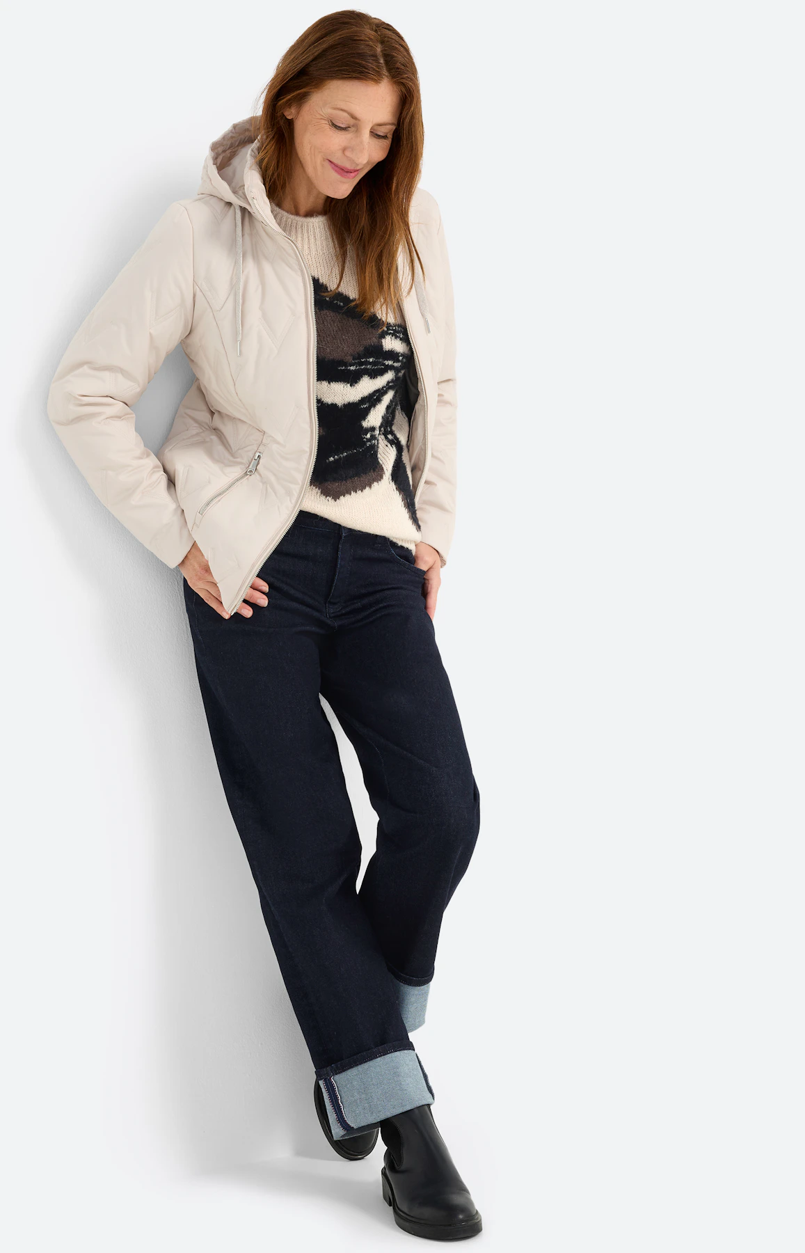Jas met stikselmotief, beige