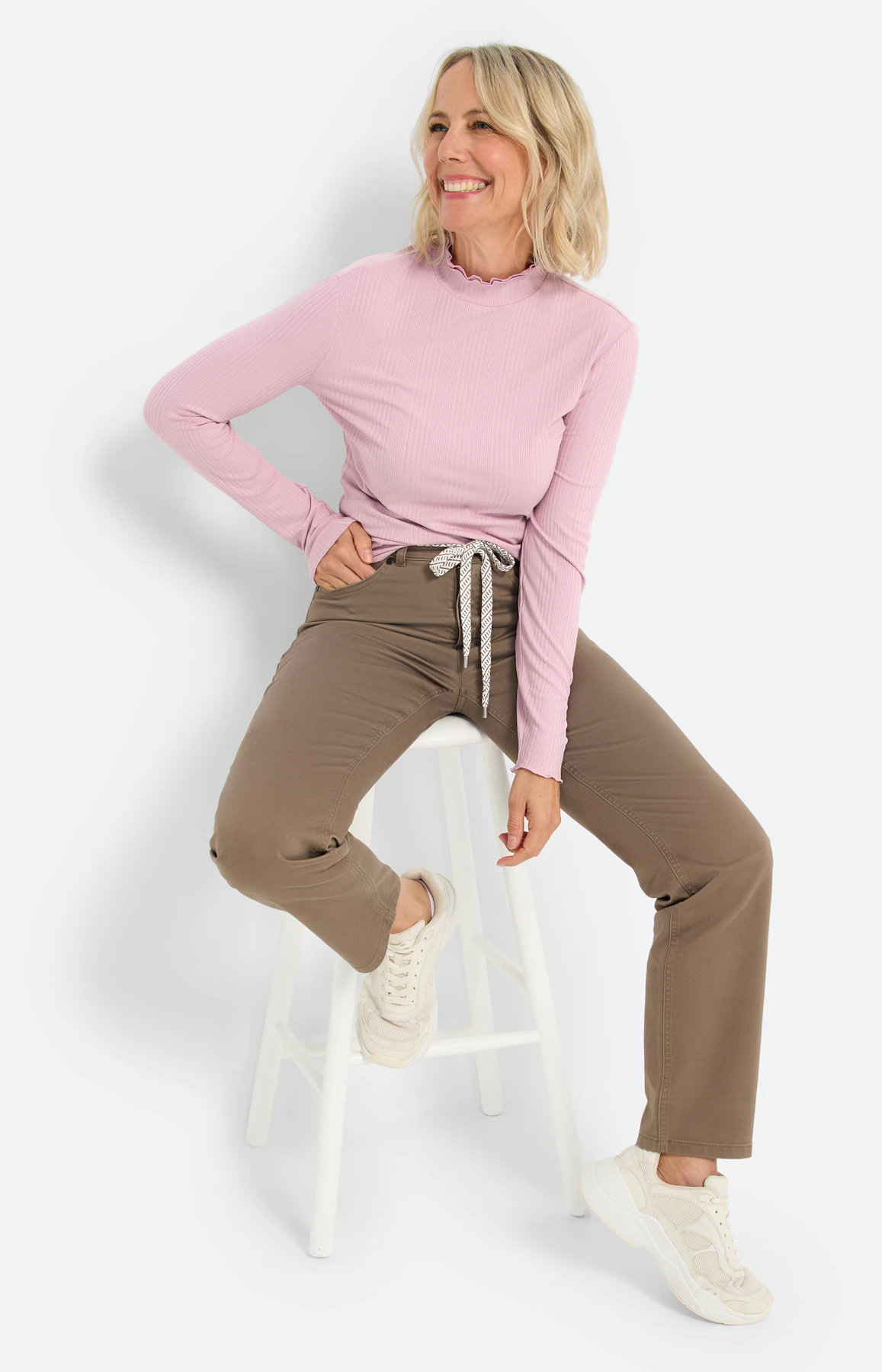 Shirt met rucheranden, lichtpink